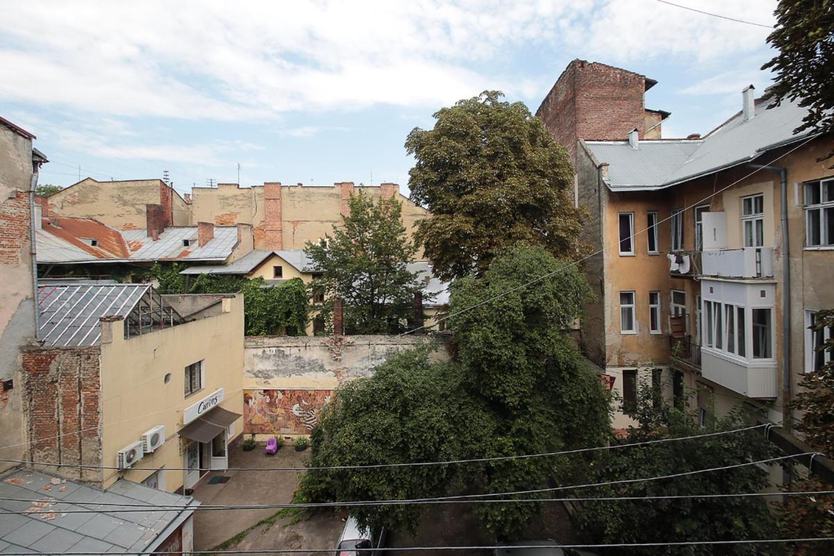 Buk Apartments On Doroshenka 29 リヴィウ エクステリア 写真