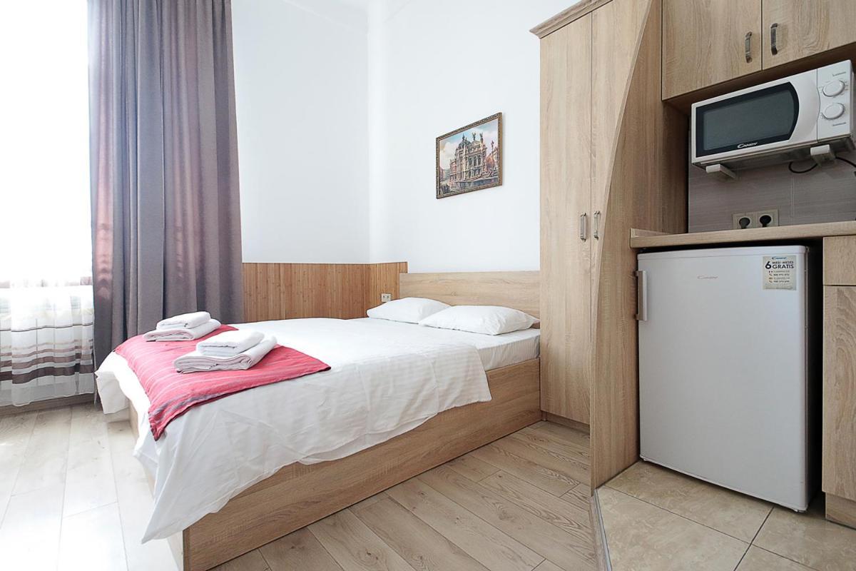 Buk Apartments On Doroshenka 29 リヴィウ エクステリア 写真