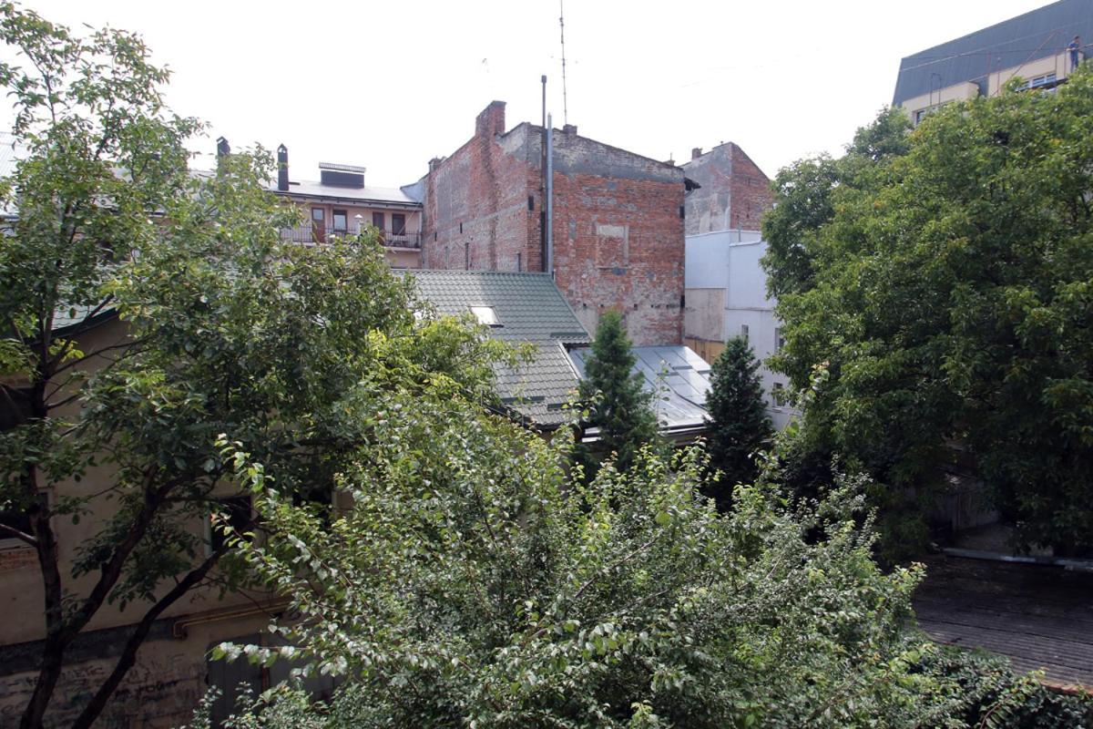 Buk Apartments On Doroshenka 29 リヴィウ エクステリア 写真