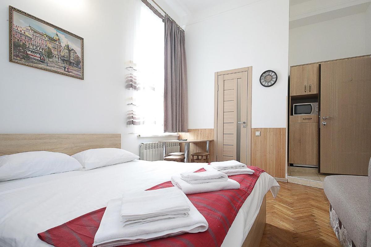 Buk Apartments On Doroshenka 29 リヴィウ エクステリア 写真