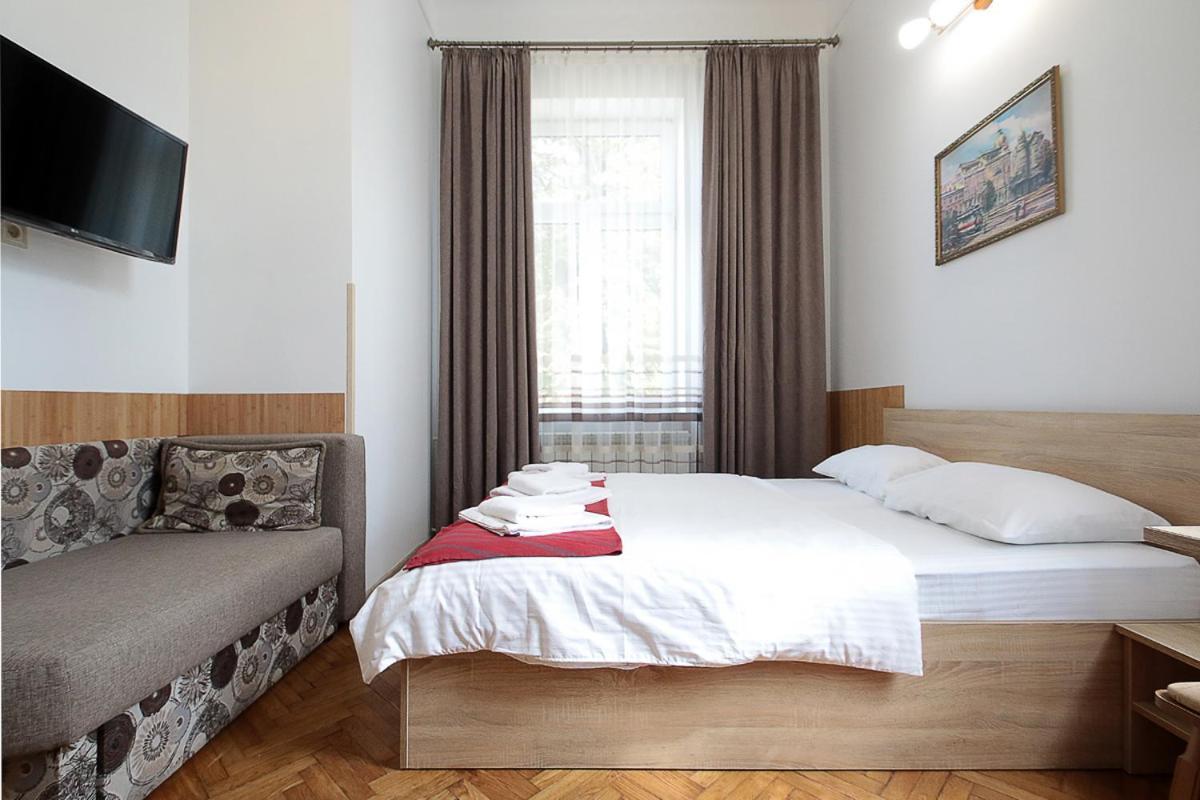 Buk Apartments On Doroshenka 29 リヴィウ エクステリア 写真