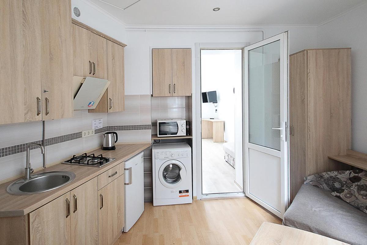 Buk Apartments On Doroshenka 29 リヴィウ エクステリア 写真