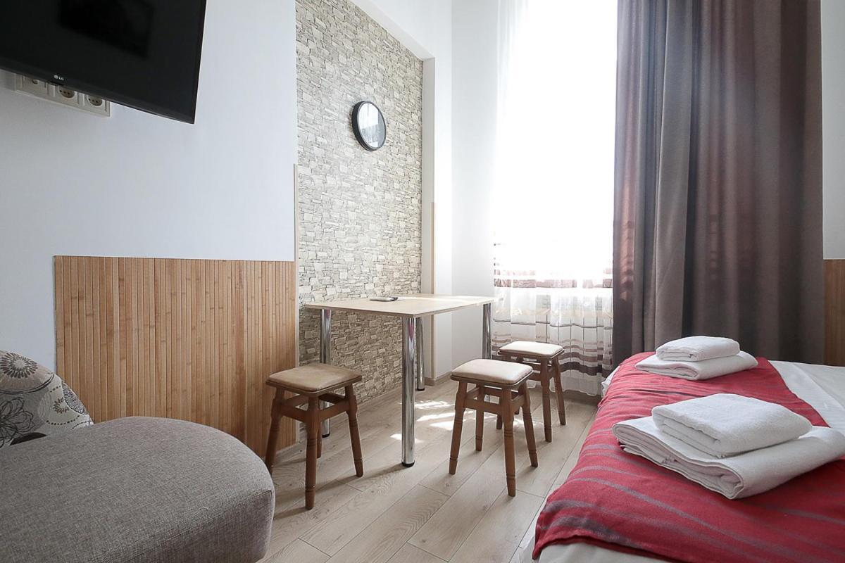Buk Apartments On Doroshenka 29 リヴィウ エクステリア 写真
